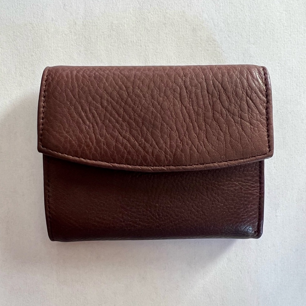 NOT FOR SALE!!! ROLFS Women's Brown Trifold Wallet Genuine Leather Vintage
